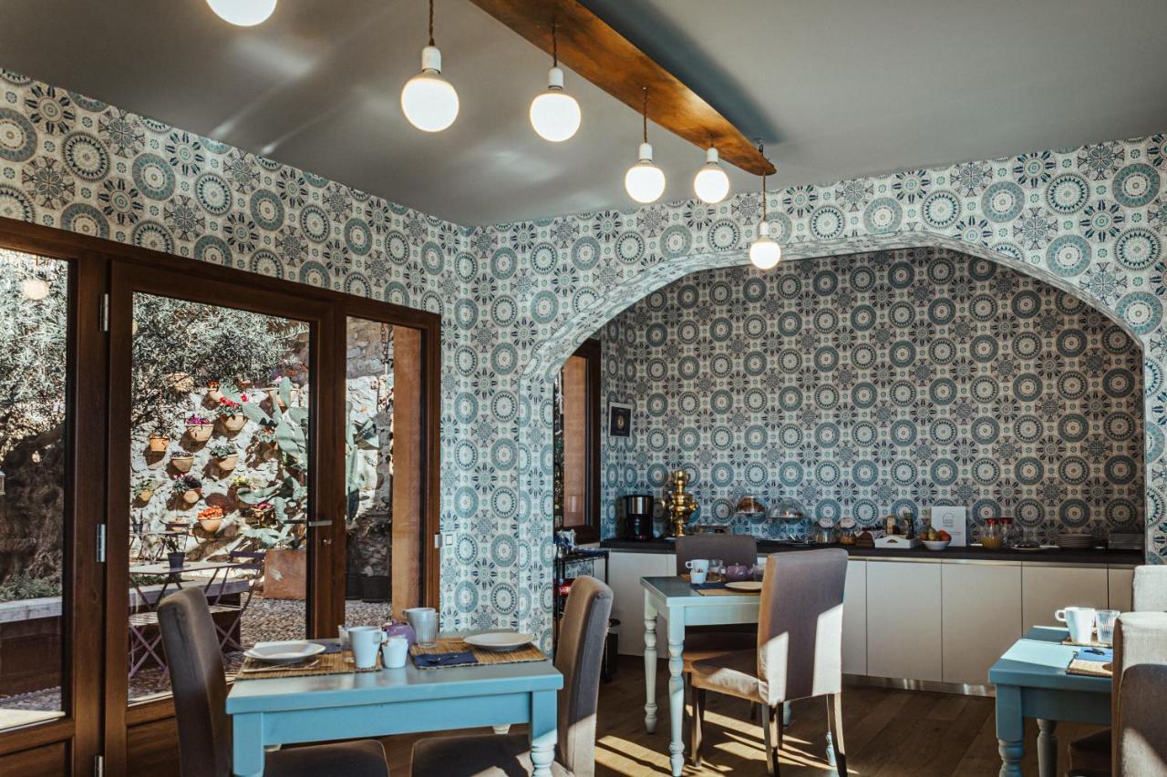 Antico Borgo B&B Con Spa - Adults Only Manerba del Garda Eksteriør billede