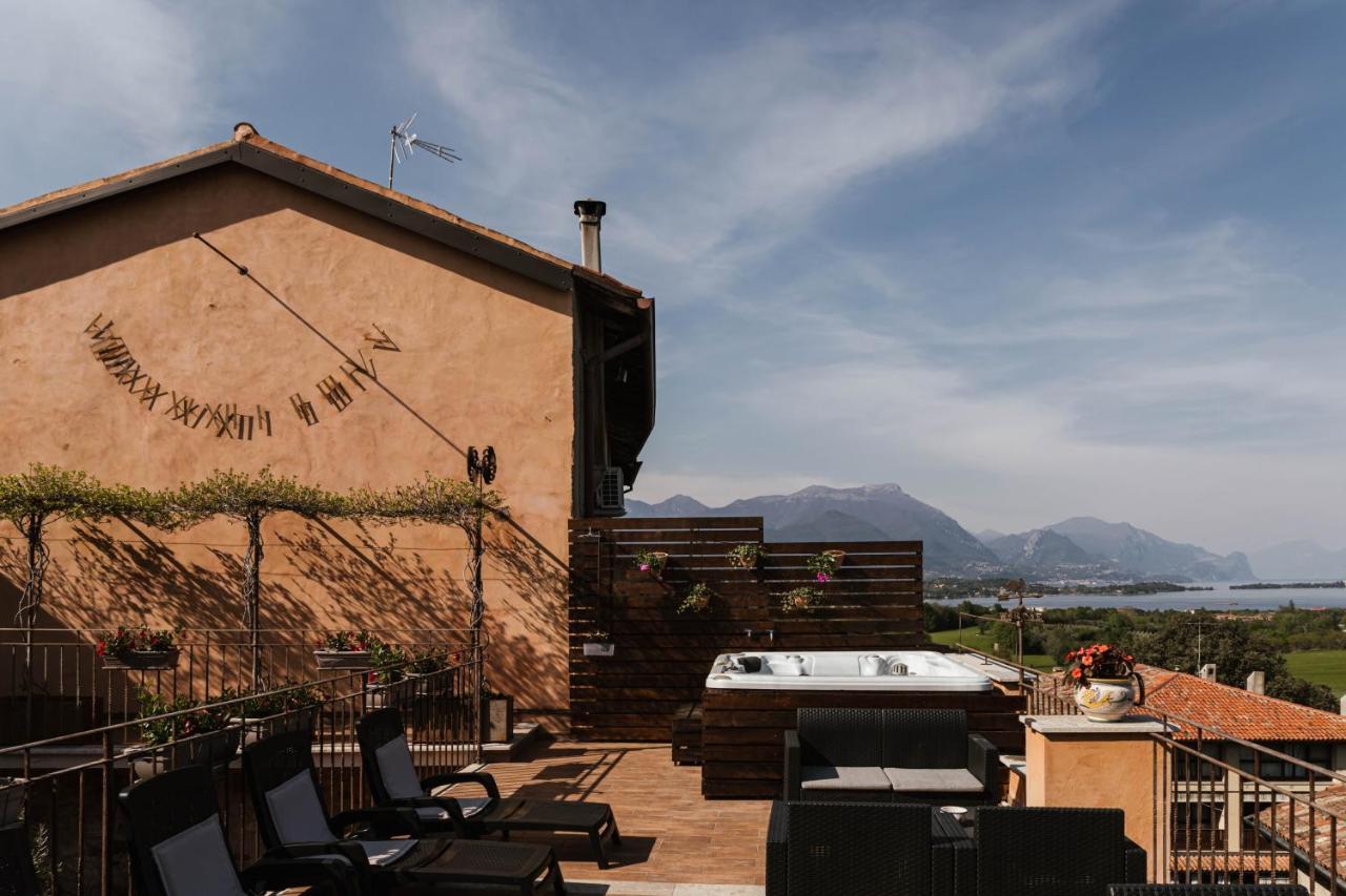 Antico Borgo B&B Con Spa - Adults Only Manerba del Garda Eksteriør billede