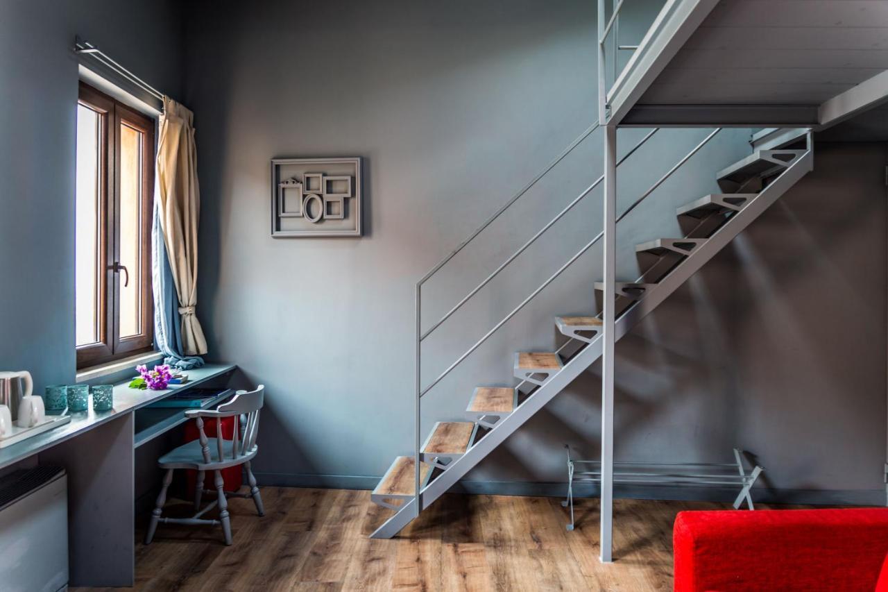 Antico Borgo B&B Con Spa - Adults Only Manerba del Garda Eksteriør billede