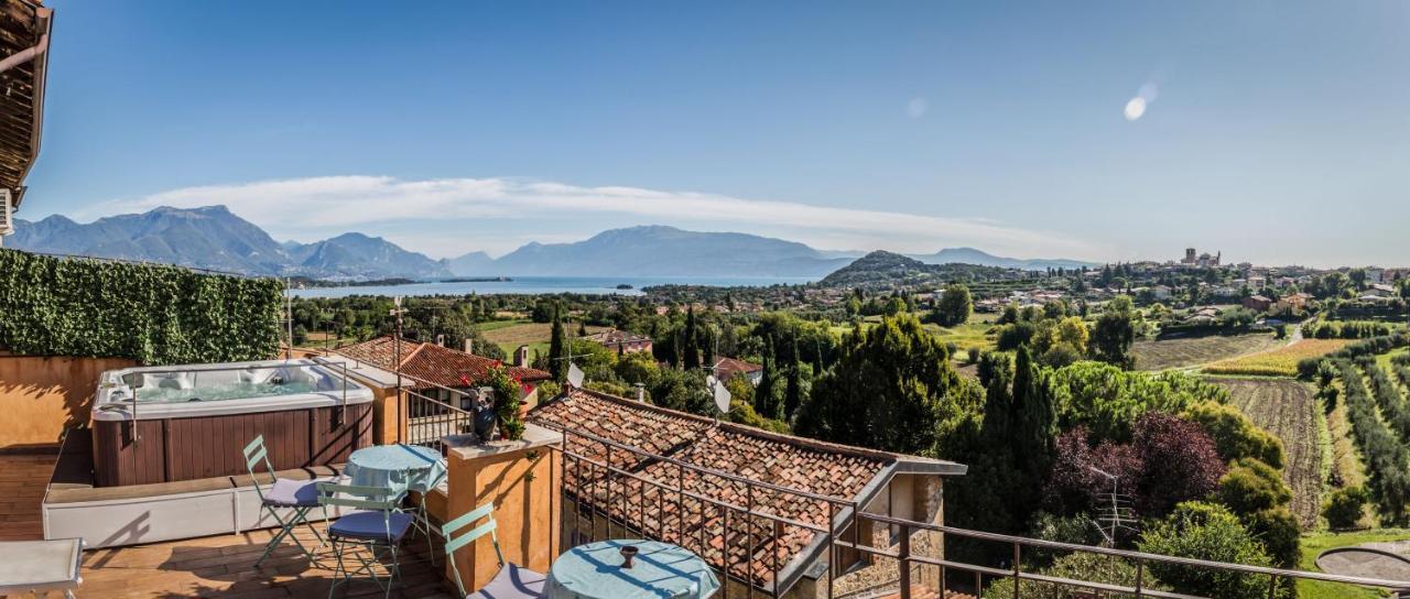 Antico Borgo B&B Con Spa - Adults Only Manerba del Garda Eksteriør billede