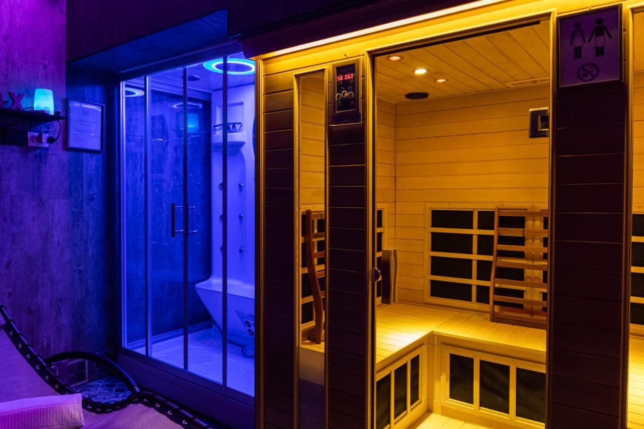 Antico Borgo B&B Con Spa - Adults Only Manerba del Garda Eksteriør billede